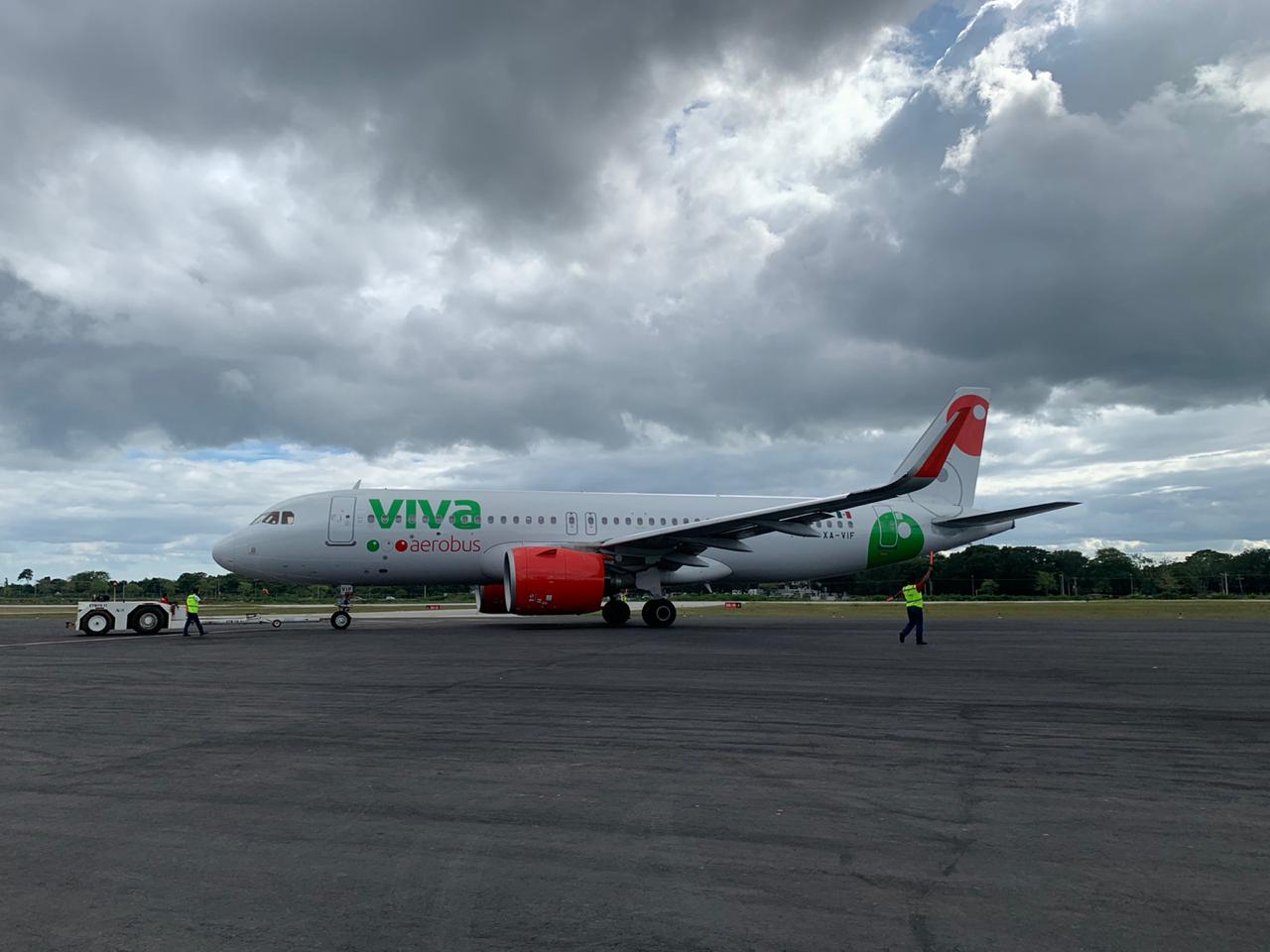 Inaugura Viva Aerobus ruta Chetumal-Ciudad de México