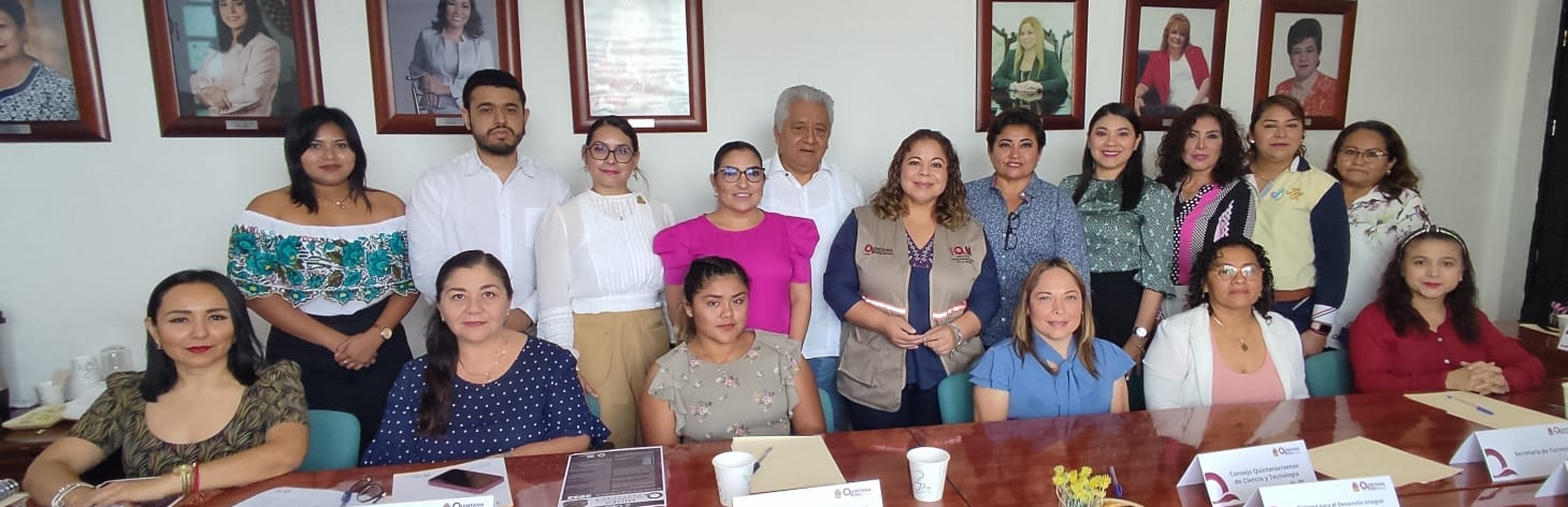 Convocan al reconocimiento Mujer Quintanarroense Destacada