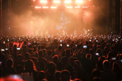 En Solidaridad el paseo de comparsas y el espectacular concierto del cantante colombiano “Juanes” en el“Carnaval Playa del Carmen 2023