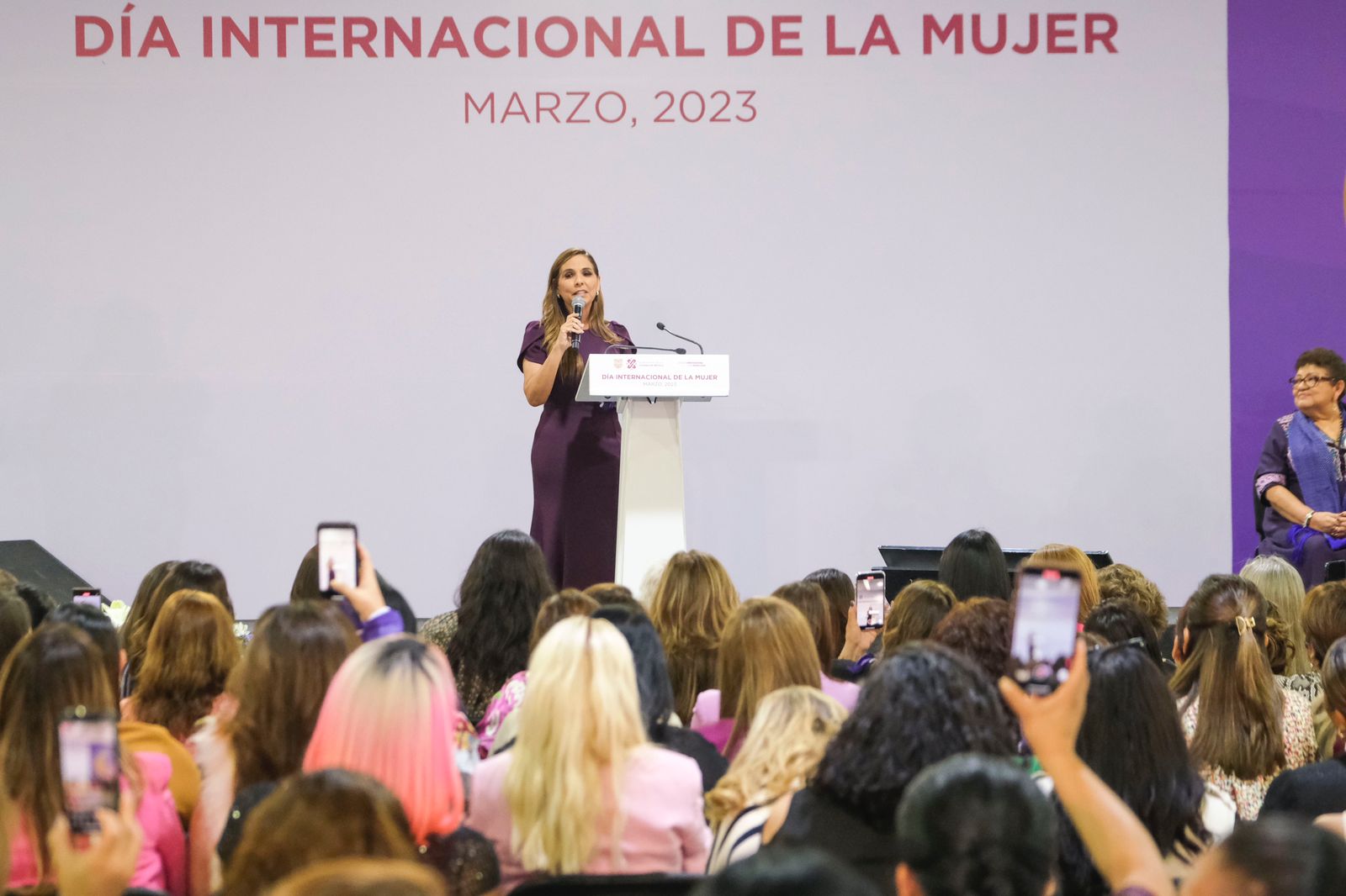 Mara Lezama convoca a mujeres a sumarse al Nuevo Acuerdo