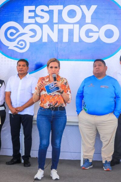  “Estoy Contigo”, Lili Campos atendió personalmente peticiones de la ciudadanía en Puerto Aventuras Solidaridad