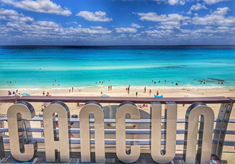 Cancún captó el 46.6% de los 14,88 mill de turistas internacionales