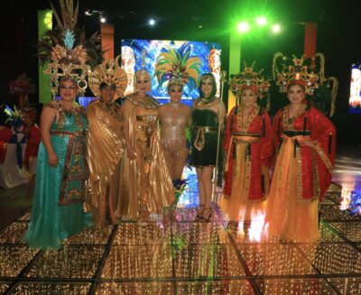 Lili Campos con una asistencia de más de 700 personas llevaron a cabo las coronaciones de Reyes y reinas del Carnaval Playa del Carmen 2024.