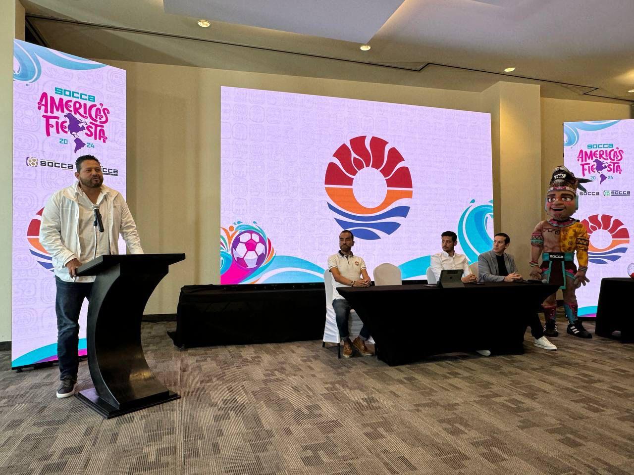La presidenta municipal Ana Paty Peralta y Mara Lezama Realizan el sorteo de la copa américa Socca Cancún 2024: México jugará en el grupo A