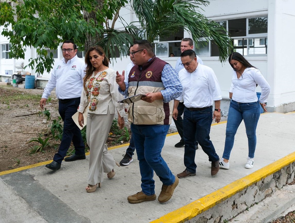 Mara Lezama supervisa refugios temporales