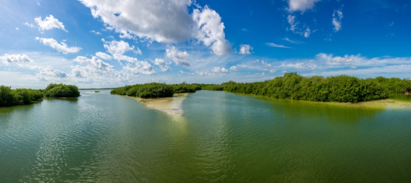 Lagunas de Sian Ka'an, lagunas de Quintana Roo, Riviera Maya, caribe mexicano, turismo, relaciones públicas, revistas de Cancún