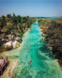 origen laguna Bacalar, cuerpo de agua de Quintana Roo, turismo, ecología, ecosistemas