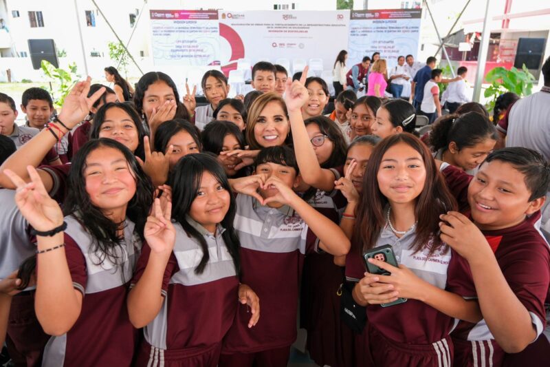 Educación eje clave de la transformación de Quintana Roo