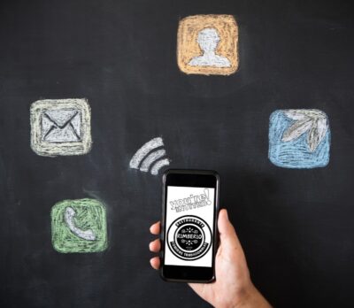 Crear un nombre atractivo para un restaurante es esencial para destacar, te explicaré ideas de cómo elegir el nombre, su eslogan y logotipo..