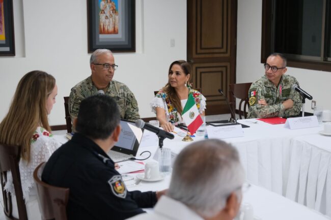 A través de la Mesa de Seguridad, Mara Lezama refuerza acciones para protección de las personas en el sur del estado