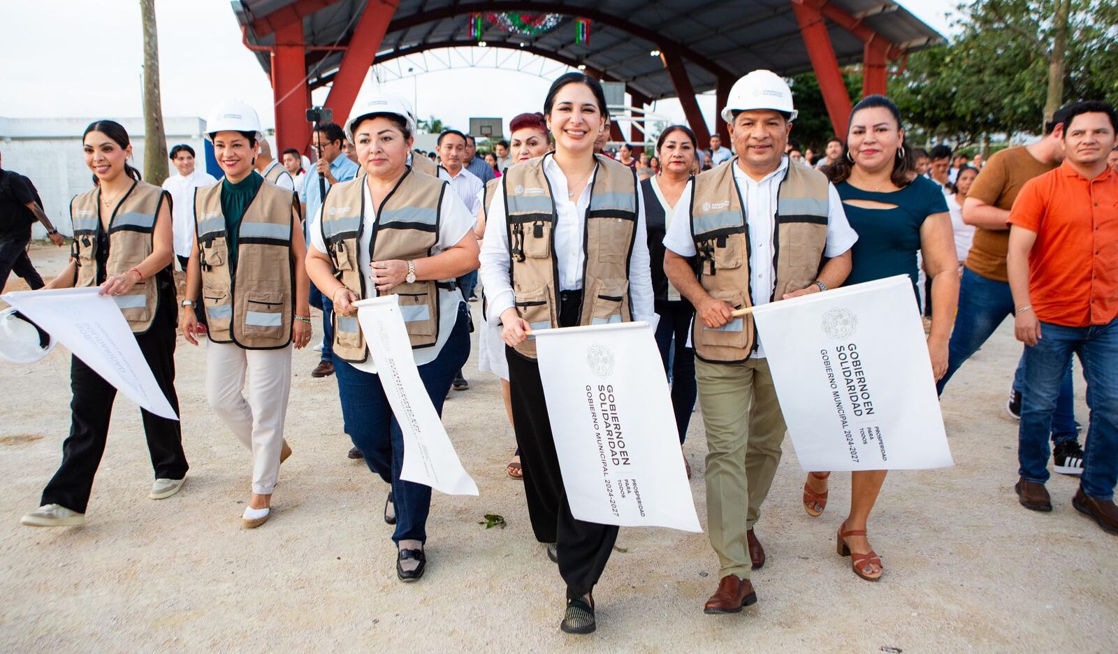 Inicia programa de obras públicas en Puerto Aventuras