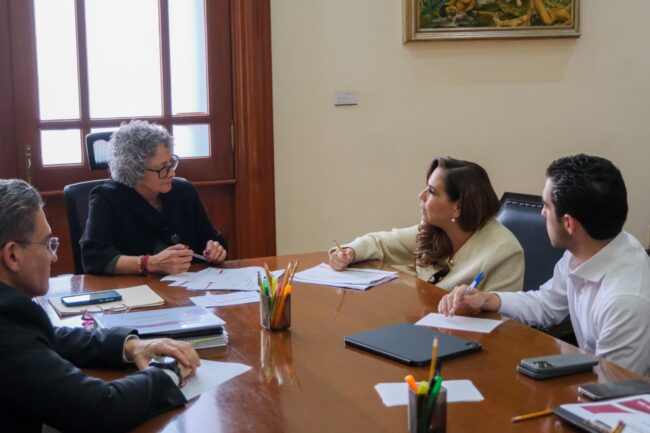 Mara Lezama revisa los proyectos de Quintana Roo con la subsecretaria de Egresos de la SHCP, Bertha Gómez Castro, destacando temas de salud y turismo