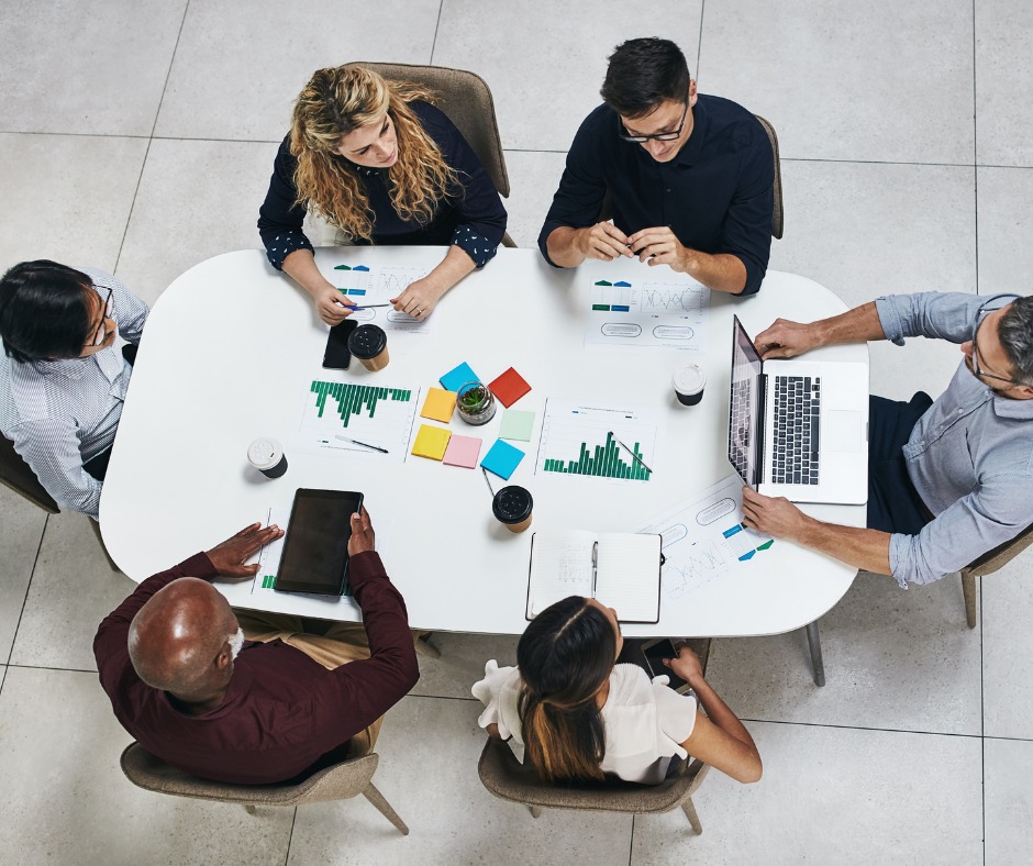 En busca de la administración de riesgo óptima, con la intensa competencia global se está impulsando una rápida transformación corporativa.