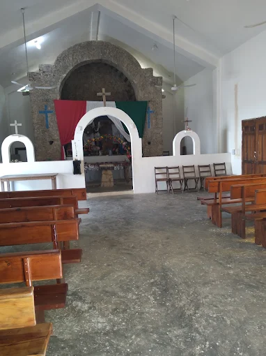 el Centro Ceremonial de la Cruz Parlante y Dignatarios Mayas como Mario Koh Baas preservan la cultura con apoyo de INMAYA.