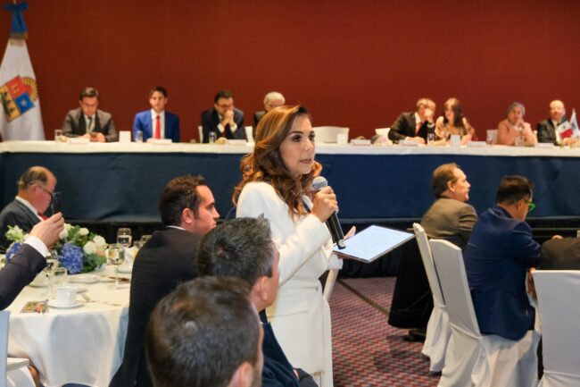 Durante el US-MX Summit, Mara Lezama presentó “Invierte en Quintana Roo”, destacando la inversión en Quintana Roo, el potencial económico, las oportunidades de inversión y el desarrollo estratégico del estado