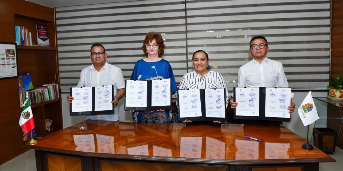Formación docente se fortalece con convenio SEQ-UQROO Formación docente se fortalece con convenio SEQ-UQROO