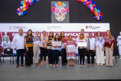 Mara Lezama fortalece el patrimonio cultural vivo de Quintana Roo con premios a artesanas que preservan la identidad maya