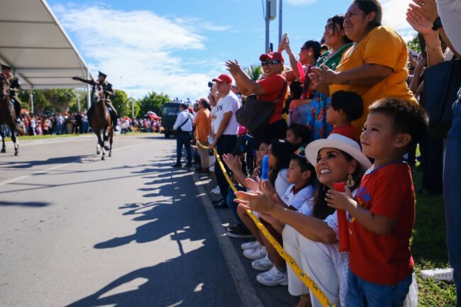 Chetumal celebra el 115 aniversario de la Revolución Mexicana este 20 de noviembre con desfile cívico-deportivo encabezado por Mara Lezama.