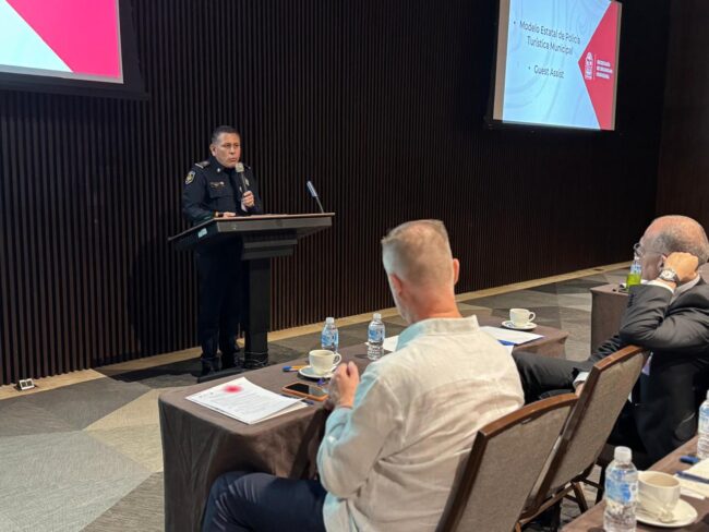 COEPROC brinda capacitación sobre Gestión de riesgos en el Seminario Nórdico Consular para mejorar la seguridad turística en Quintana Roo.