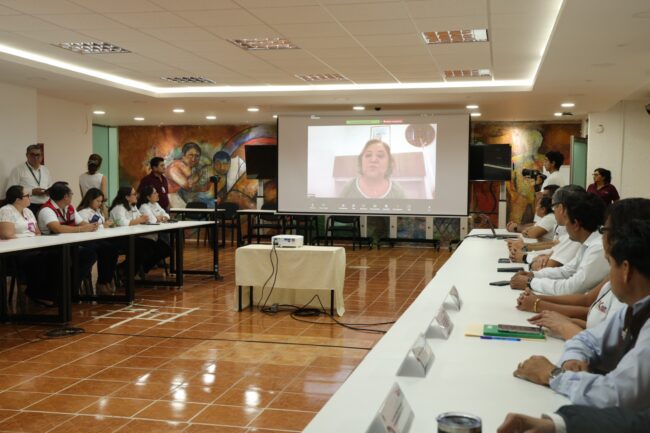 SEQ recibe el Distintivo de Excelencia en el Servicio Público de SABGOB por su compromiso con calidad, transparencia y atención ciudadana.