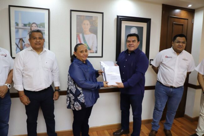 El acceso a la justicia en lengua maya fortalece derechos indígenas en Quintana Roo gracias al apoyo de la UIMQROO a través de la SEGOB.