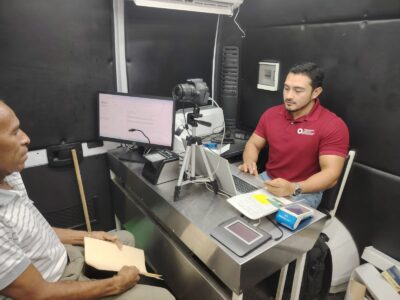 Licencias para la comunidad maya