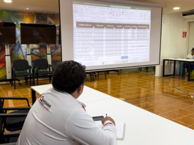 La medida beneficia a docentes de educación básica durante el ciclo escolar 2025-2026.