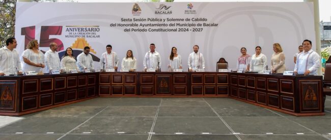 Mara Lezama encabezó la conmemoración del 15 aniversario de la creación del municipio de Bacalar, orgulloso pueblo mágico de Quintana Roo. 