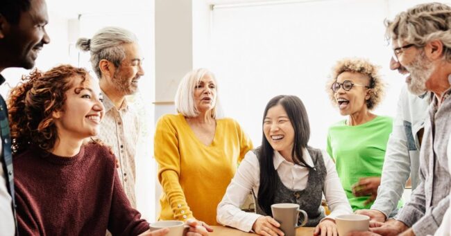Colaboración generacional, años y expertos 