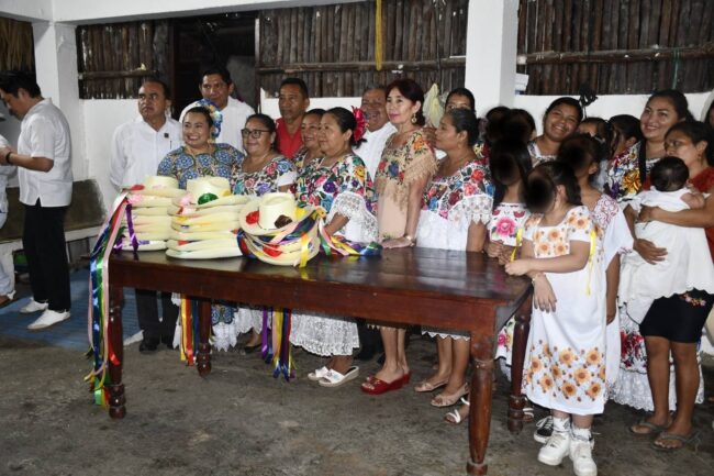 Tradicionales Fiestas Mayas de Tulum fortalecen la identidad cultural con el impulso del INMAYA y la participación de comunidades mayas.