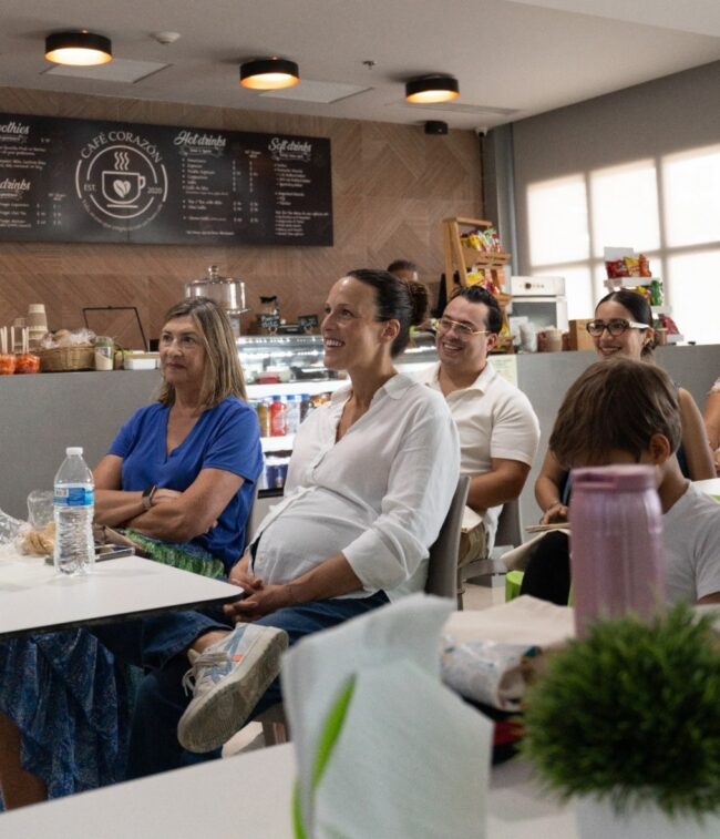 Hospiten realizó una charla enfocada en la salud materna. Brindó información clave para su Bebé