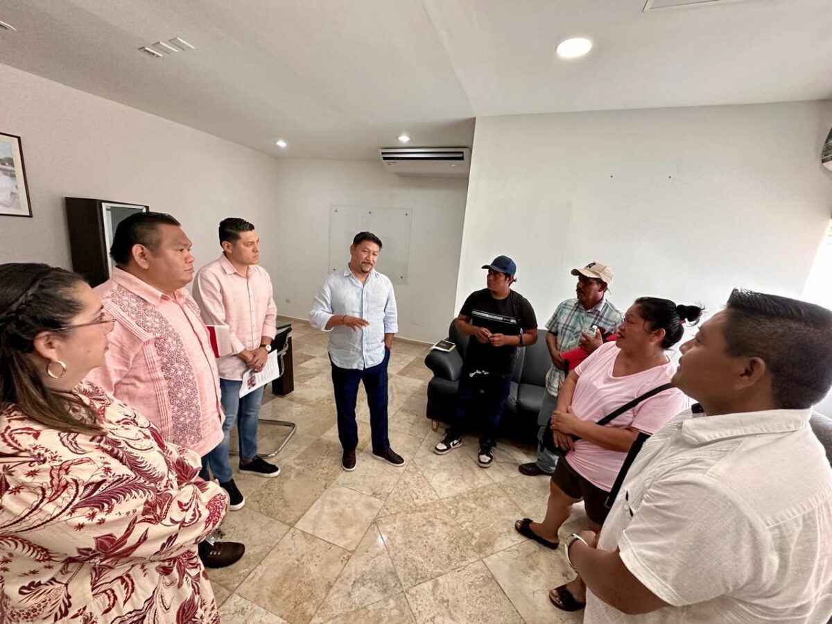 AGEPRO formaliza titulación de lotes en Kuchumatán