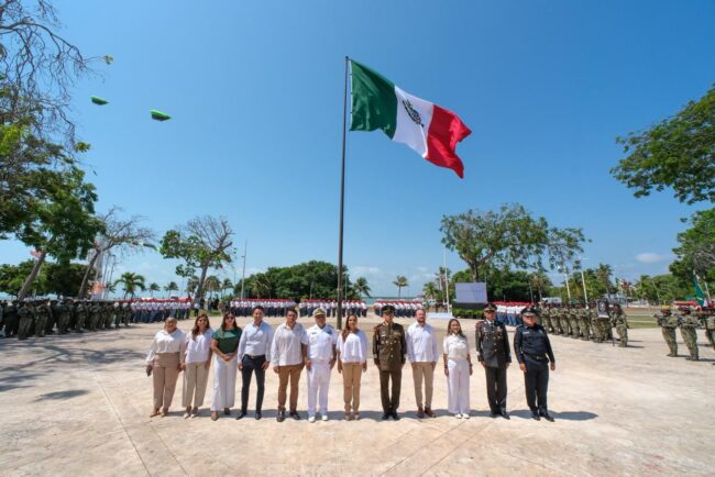 Toma de Protesta de Bandera de conscriptos del SMN en Quintana Roo encabezada por Mara Lezama en el 164 Aniversario de la Batalla de Puebla.