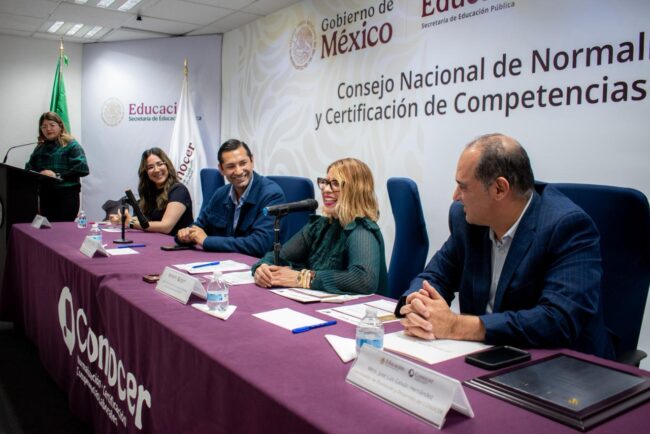 Quintana Roo crea el primer Comité Nacional de Alta Especialización y fortalece la certificación jurídica con el sistema SEP–CONOCER.