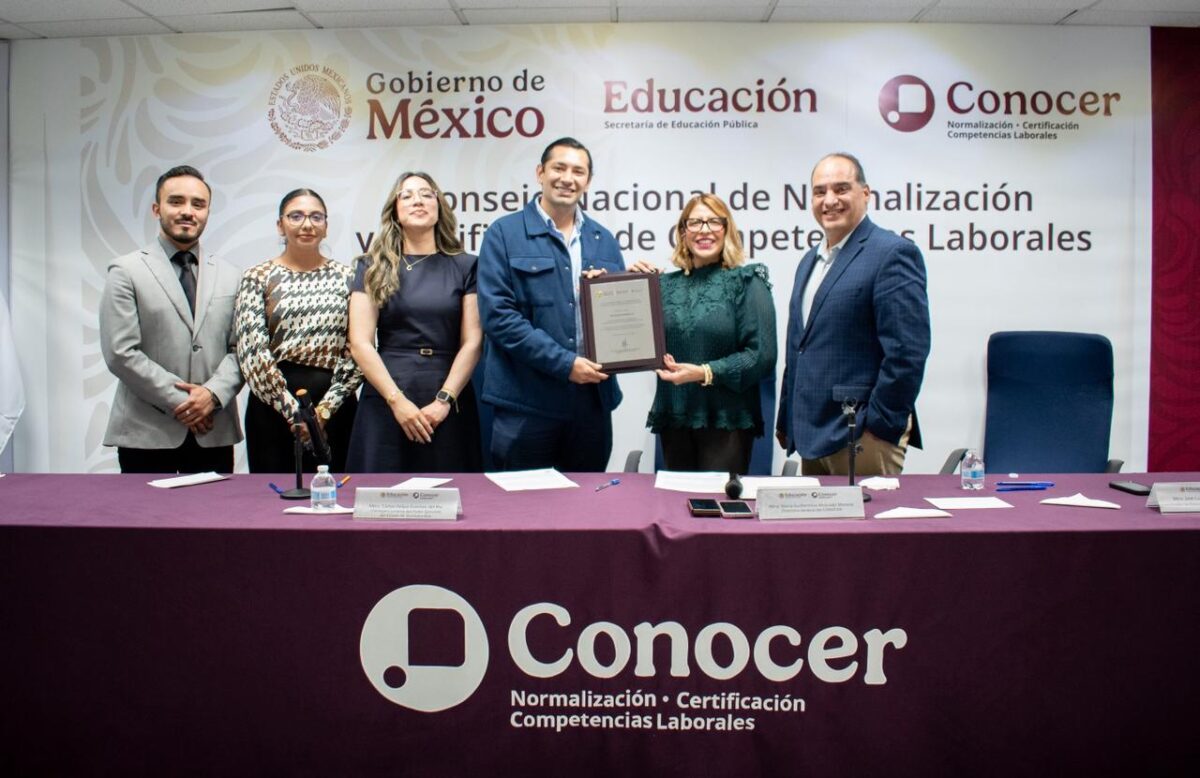Quintana Roo lidera certificación jurídica SEP-CONOCER