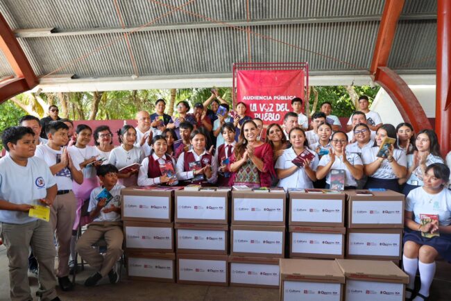 La Voz del Pueblo en Bacalar reunió a Mara Lezama e INMAYA en una audiencia pública con 976 atenciones directas y apoyos sociales.