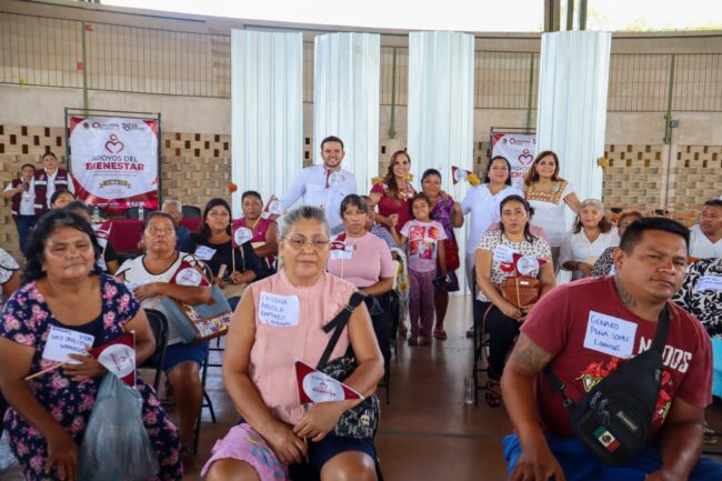 Apoyos sociales entregados en Chetumal por Mara Lezama benefician a más de 200 familias de Quintana Roo mediante la Secretaría de Bienestar.