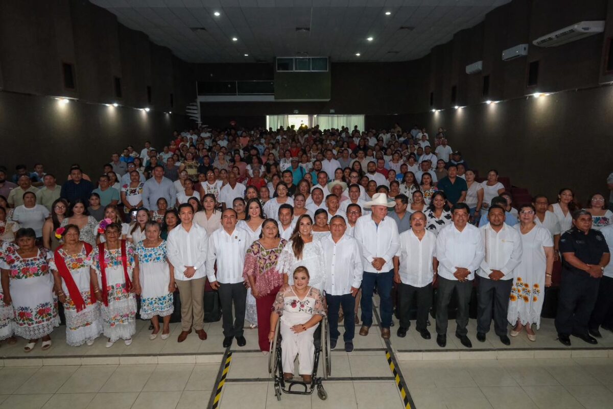 79 aniversario de José María Morelos: Mara Lezama 79 aniversario de José María Morelos: Mara Lezama