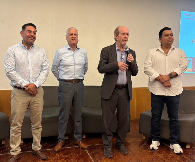 Quintana Roo fortalece su transformación digital con simplificación, IA, digitalización y ciberseguridad para mejorar los servicios públicos.