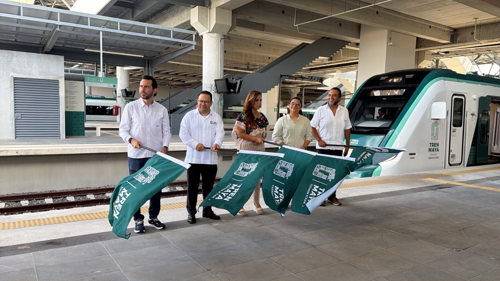 Tren Maya retoma ruta Cancún-Playa: cuatro viajes.