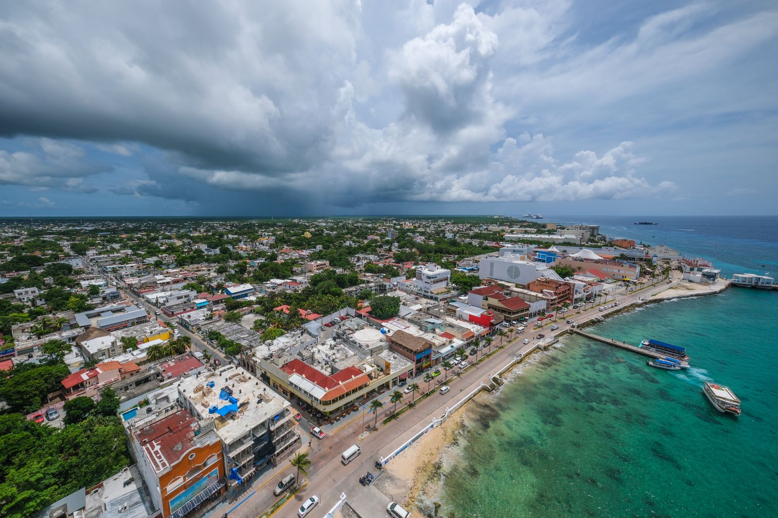 Con una inversión de 3 mil 600 mdp de CFE, Cozumel renovará cableado submarino. La obra comenzará el 5 de octubre, dijo Mara lezama.