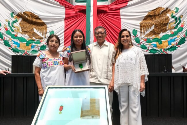 Deira Patricia Jiménez Balam, mujeres mayas de Quintana Roo, mujer indígena maya, María Petrona Uicab, INMAYA, Congreso de Quintana Roo, cultura maya, liderazgo de mujeres mayas. Meta descripción: