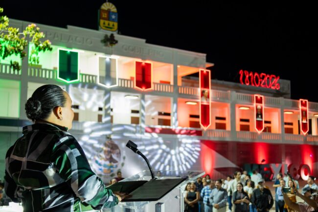Quintana Roo encendió sus luces patrias en Chetumal. Cristina Torres destacó esperanza, unidad y orgullo en Quintana Roo en Mes de la Patria