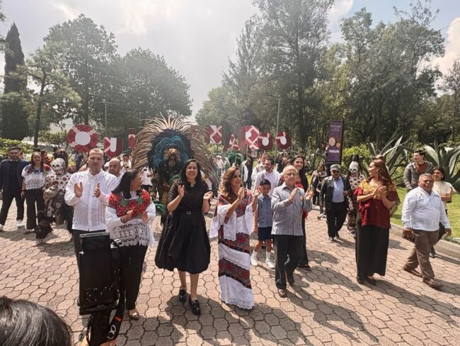 Quintana Roo comparte su cultura viva en Los Pinos